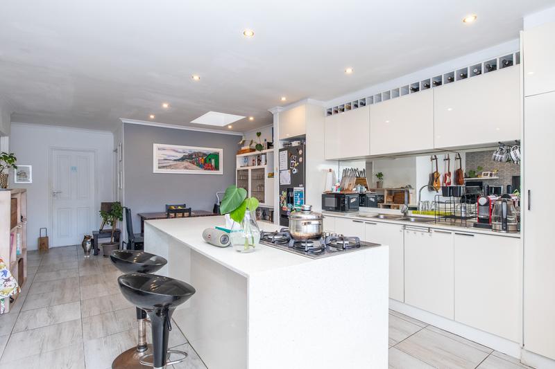 2 Bedroom Property for Sale in Diep River Western Cape